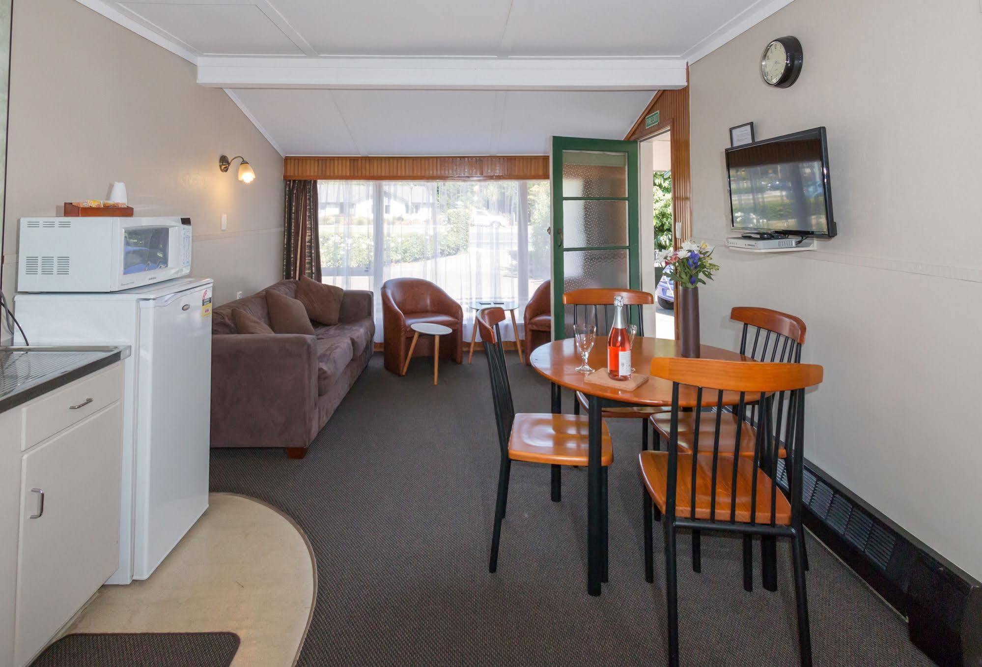 Santa Maria Motel Rotorua Buitenkant foto
